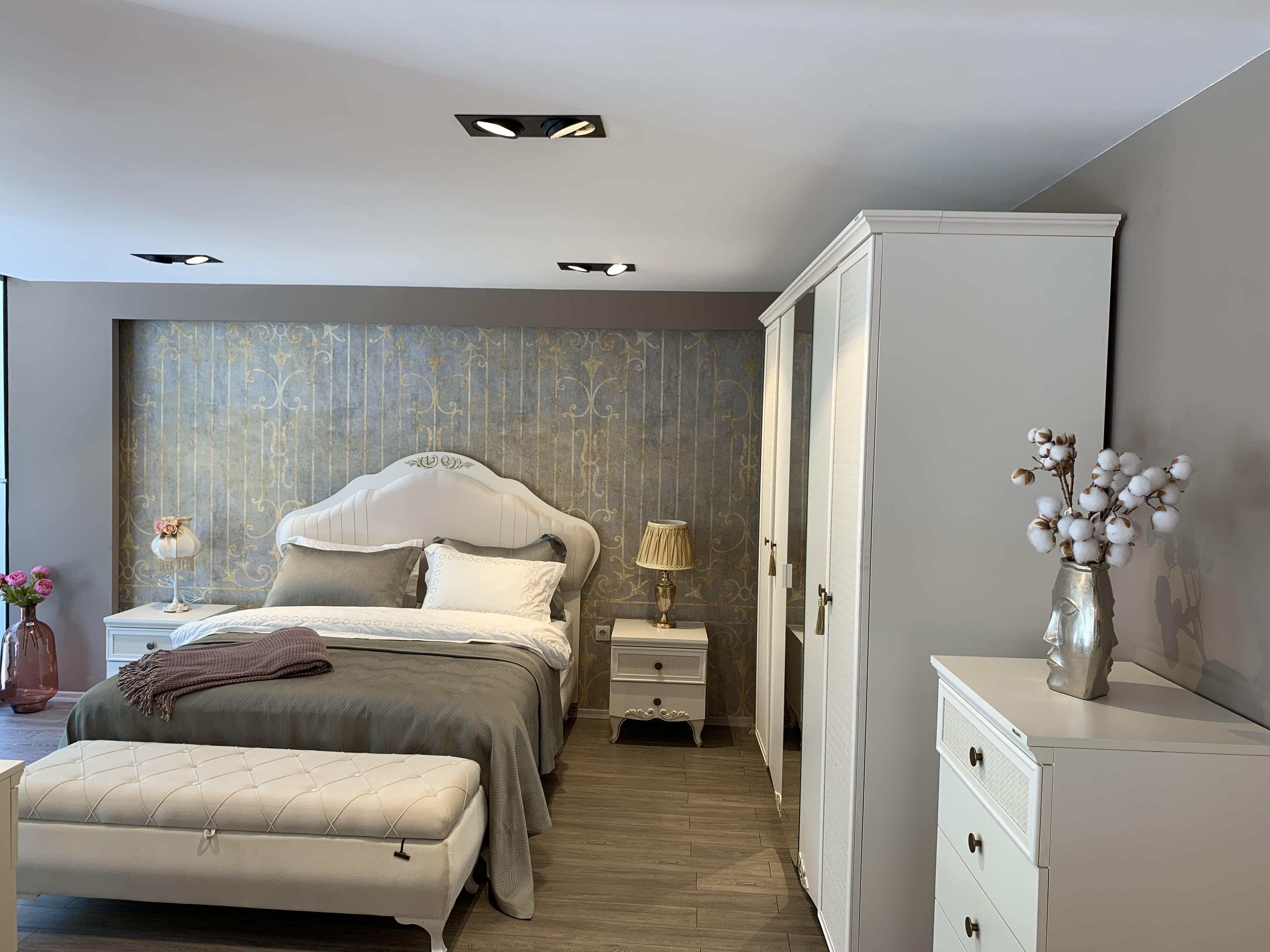 Öndaşlar / Bellona