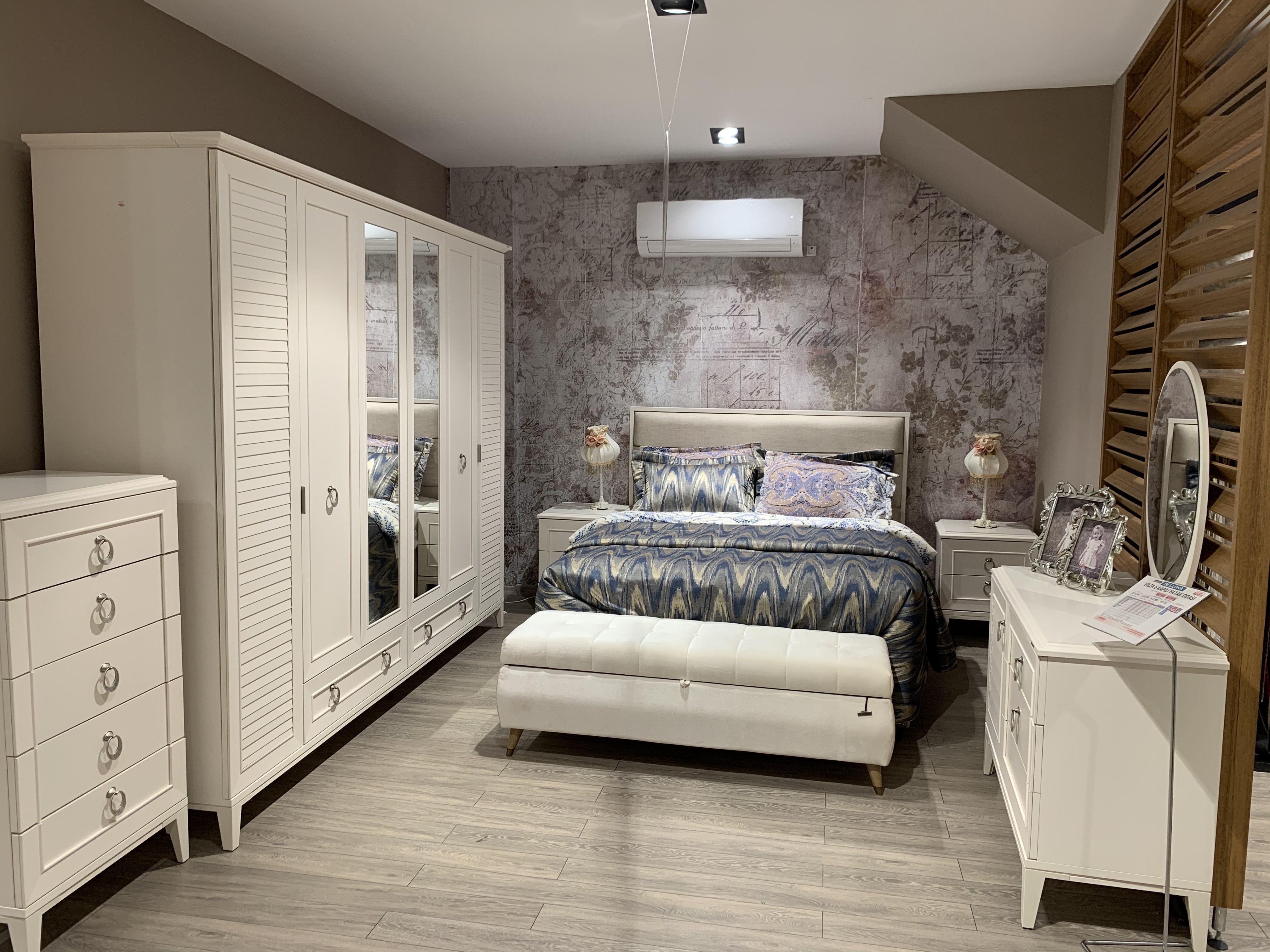 Öndaşlar / Bellona