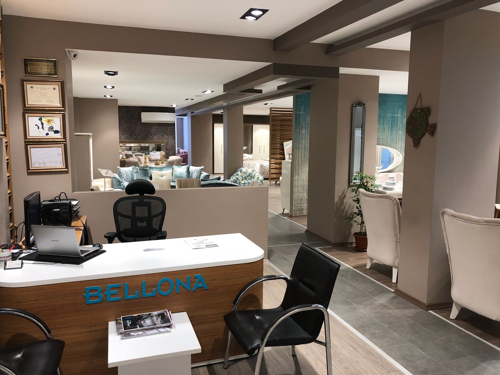 Öndaşlar / Bellona